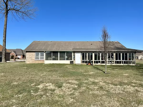 Nancy, KY 42544,82 Serenity Court