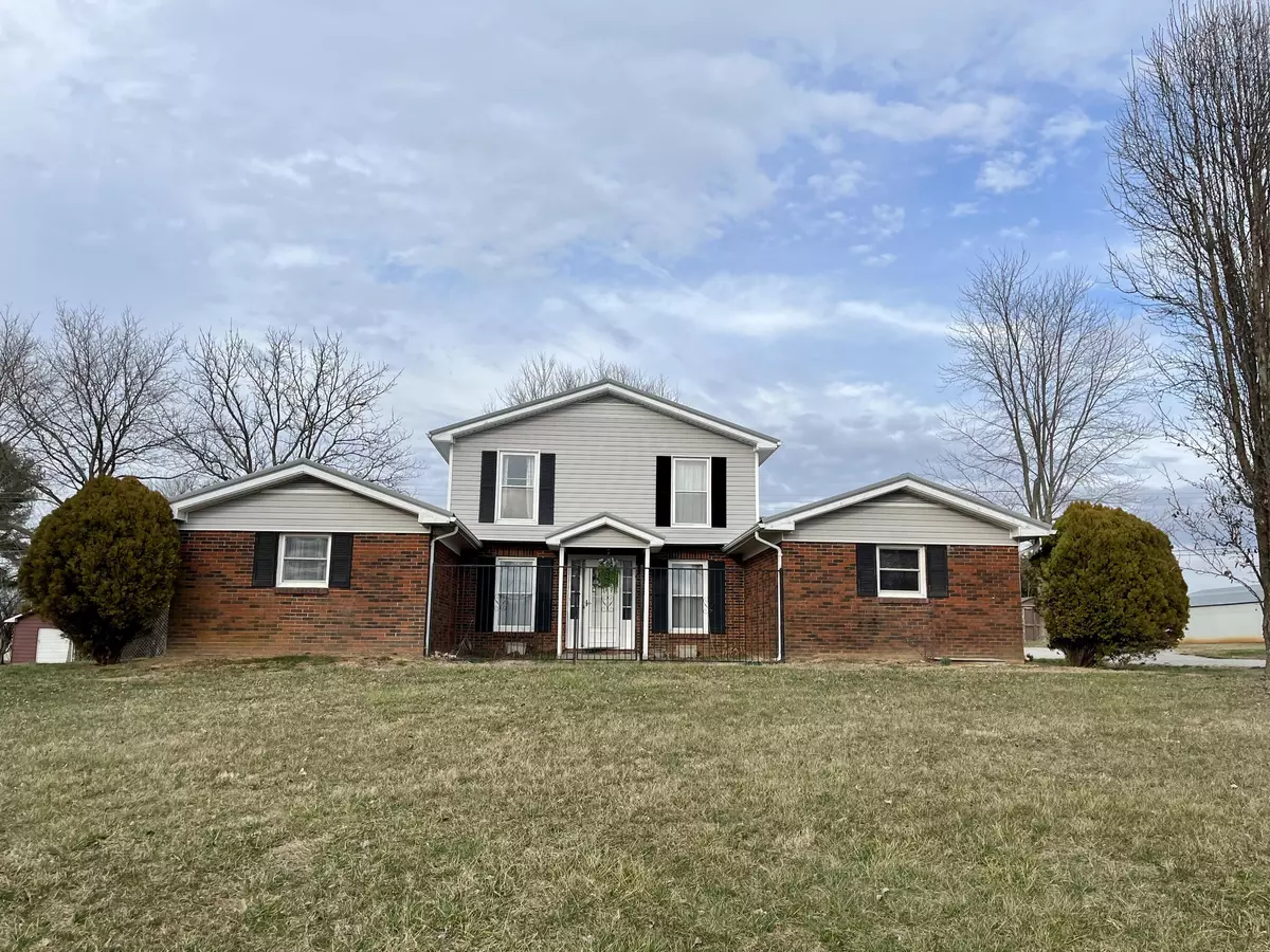 Bronston, KY 42518,212 Jacksboro Road