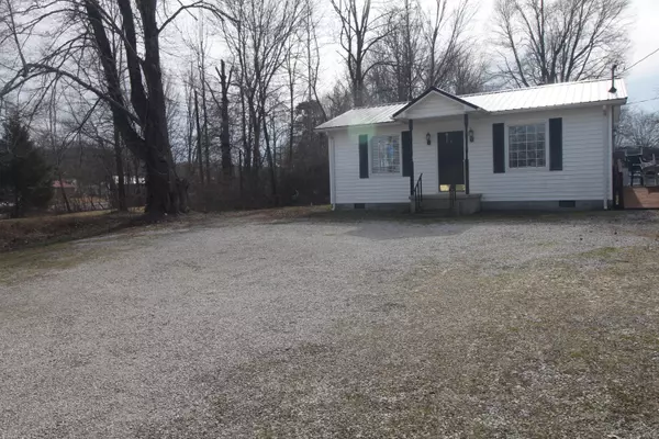 Stanton, KY 40380,47 W Railroad Street