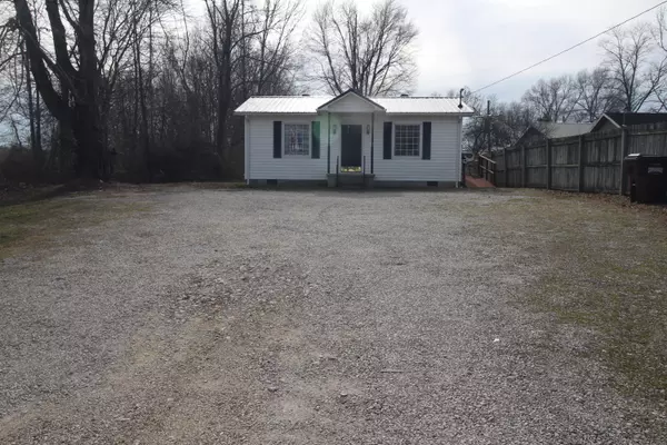 Stanton, KY 40380,47 W Railroad Street