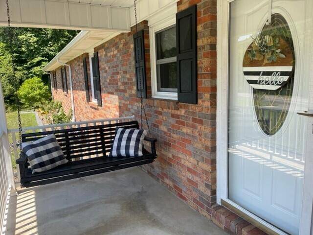 Russell Springs, KY 42642,7073 North US Hwy. 127