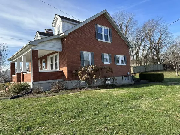 Lancaster, KY 40444,326 West Maple Avenue