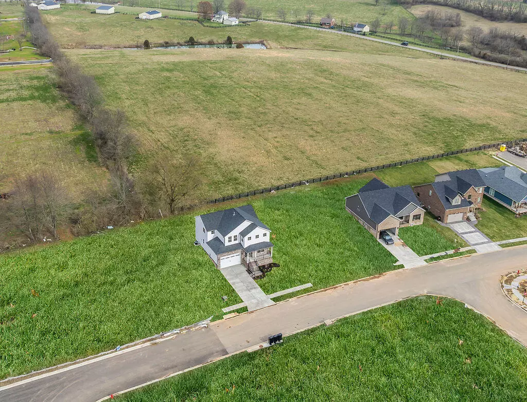 Nicholasville, KY 40356,804 Shelburne Way