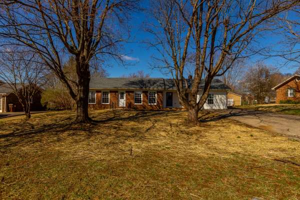 408 Haddix Street, Harrodsburg, KY 40330