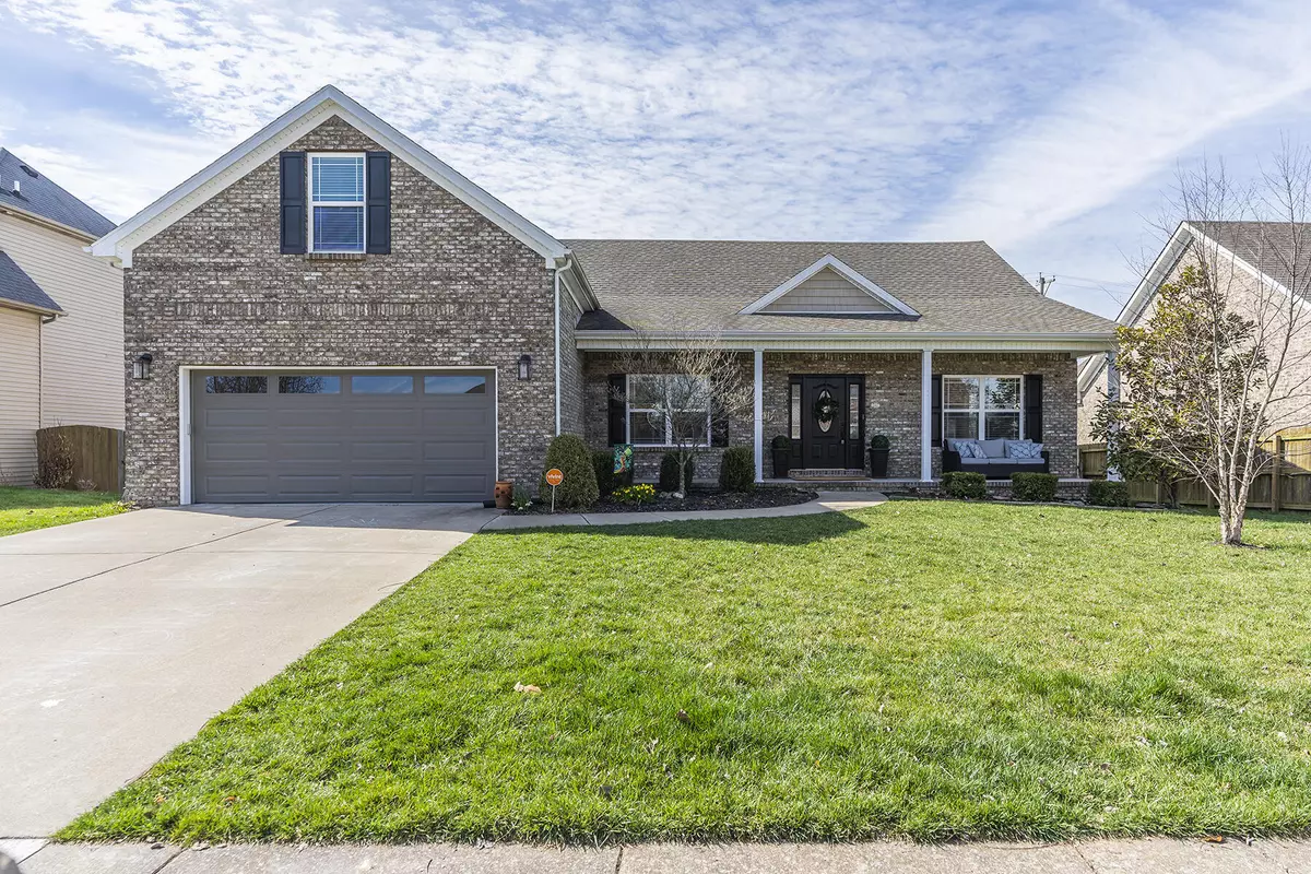 Versailles, KY 40383,2028 Rose Bay Road