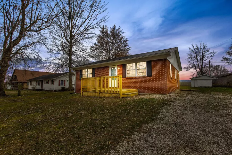 180 E Church Street, Stanton, KY 40380