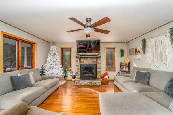 West Liberty, KY 41472,11 Virginia Lane