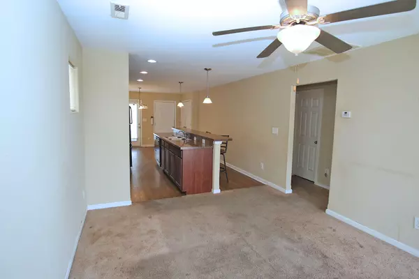 Lexington, KY 40503,1338 Camden Avenue