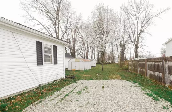 Stanton, KY 40380,125 E Halls Road