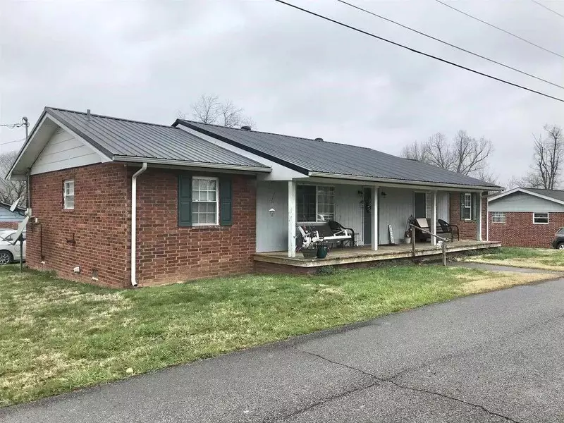 319 Bradford Street, Grayson, KY 41143