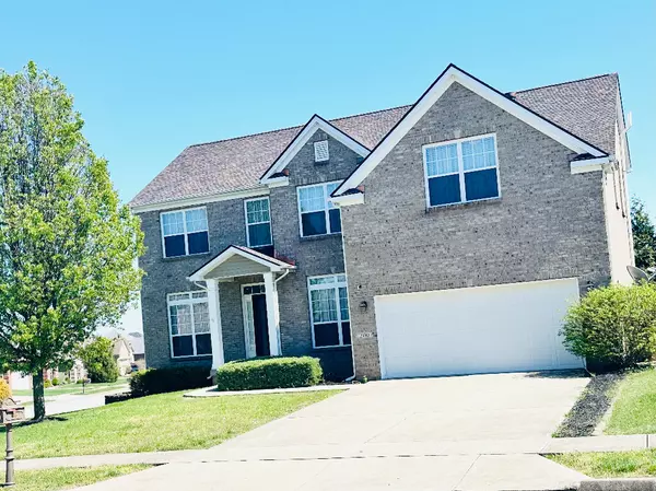 200 Red Oak Way, Nicholasville, KY 40356