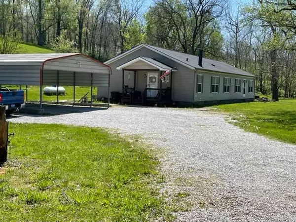 1647 Flanagan Station Road, Winchester, KY 40391