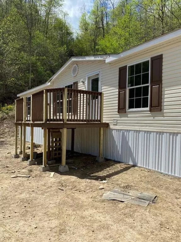 Hager Hill, KY 41222,170 Carol Lane