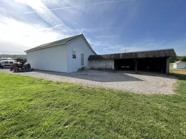 Monticello, KY 42633,151 Murl Road