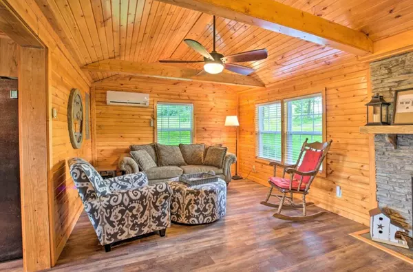 Lancaster, KY 40444,95 Walker Lane