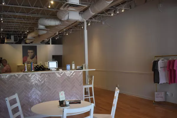 Lexington, KY 40502,814 Euclid Ave Avenue