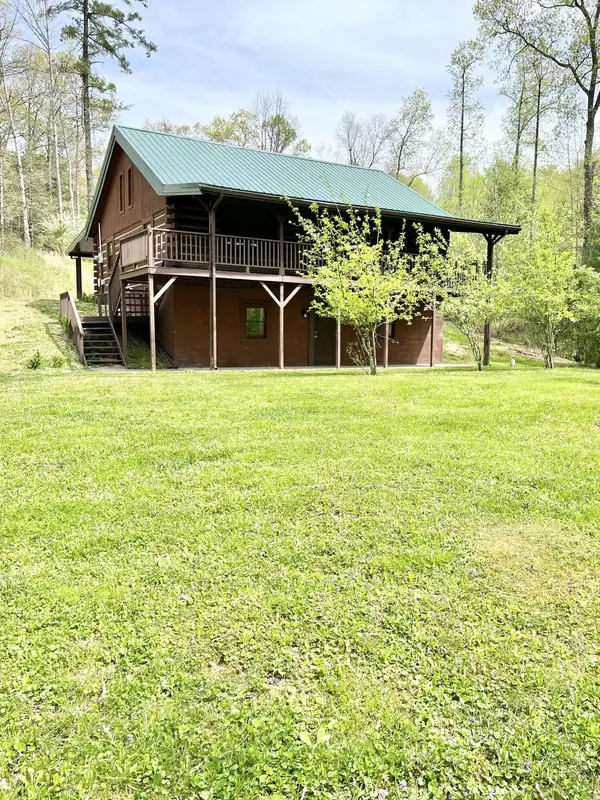 Campton, KY 41301,255 Page Hollow Road