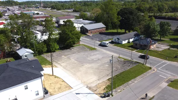 Corbin, KY 40701,1020 1026 South Main Street