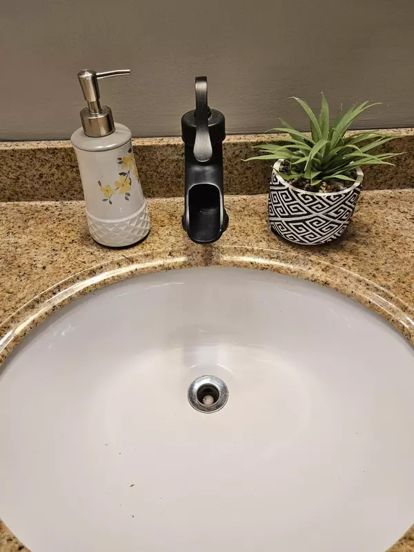 Irvine, KY 40336,345 Whispering Woods Drive