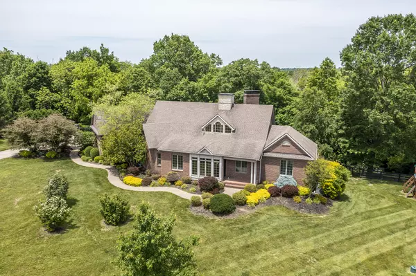 211 Creek Ridge Drive, Nicholasville, KY 40356