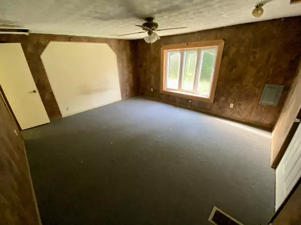 Hager Hill, KY 41222,475 Delong Road