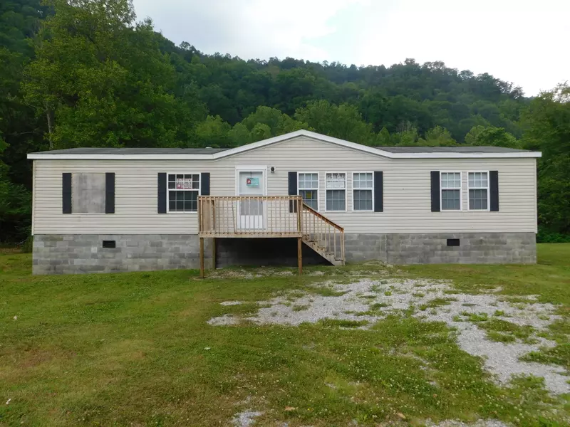 544 Kildav Loop, Evarts, KY 40828