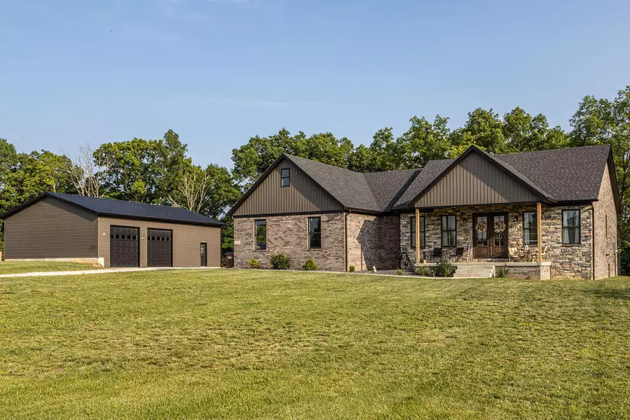 269 Deer Run Drive, Irvine, KY 40336