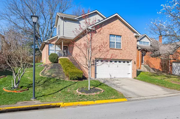 2248 Valencia Drive, Lexington, KY 40513