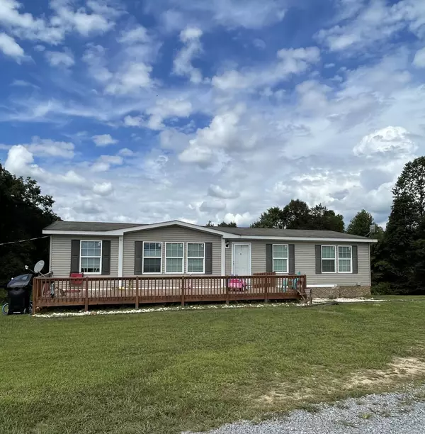 277 Ryan Spur Rd, Williamsburg, KY 40769