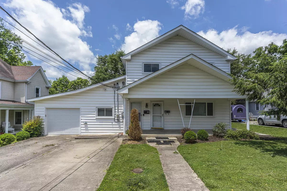 Wilmore, KY 40390,105 Pleasant View