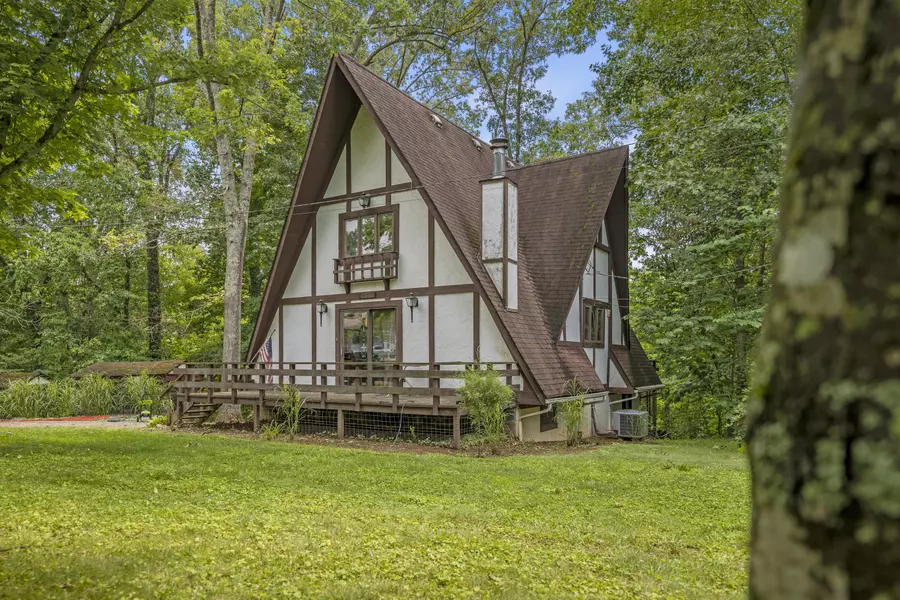 135 Redbud Road, Jamestown, KY 42629