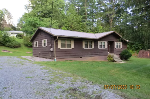 Putney, KY 40865,206 Ranger Road