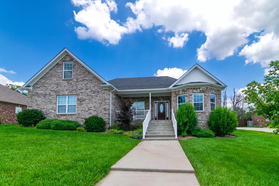 136 Minnow Cove Court, Nicholasville, KY 40356