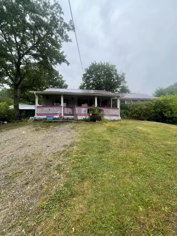 Stearns, KY 42647,80 Gloria Drive