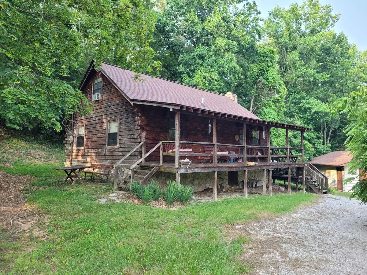 Nancy, KY 42544,159 Ridge Road