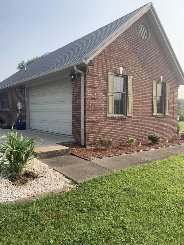 Williamsburg, KY 40769,401 Pioneer Village Subdivision