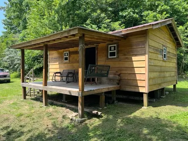 4570 Ulysses Creek Road, Bear Branch, KY 41714