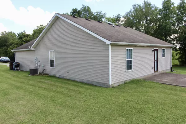 Mt Sterling, KY 40353,1216 Lily Lane