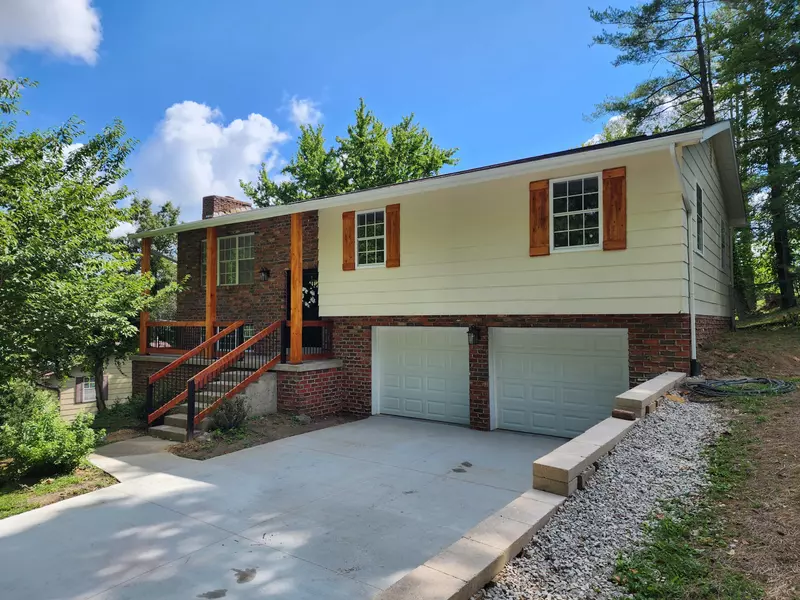 109 Shenandoah Lane, Russell, KY 41169