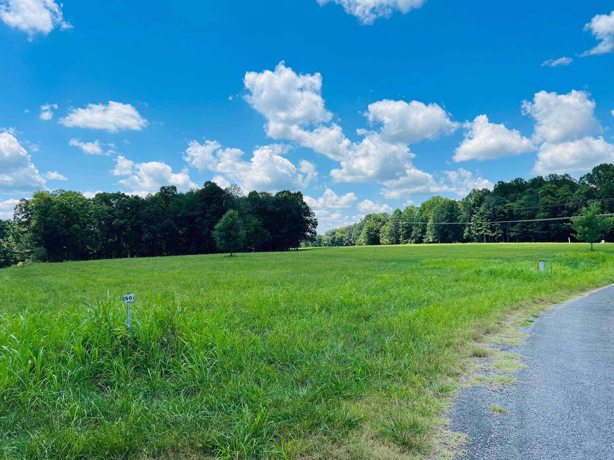 Russell Springs, KY 42642,417 Dockery Road