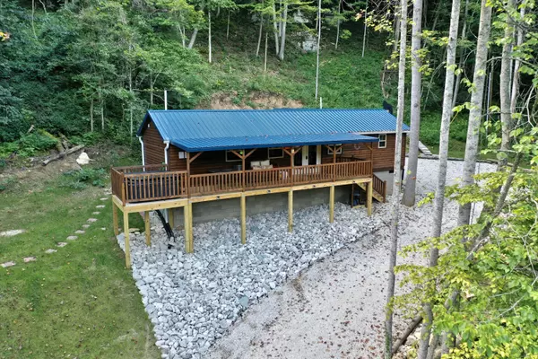 Stanton, KY 40380,380 Bootleg Ridge Road