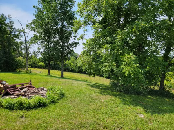 Carlisle, KY 40311,3471 Bald Hill Road