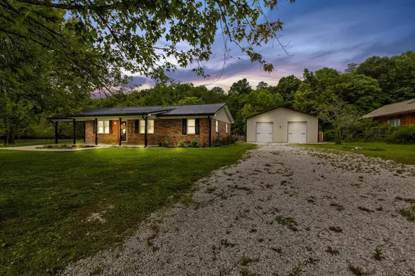Stanton, KY 40380,863 Boone Creek Road