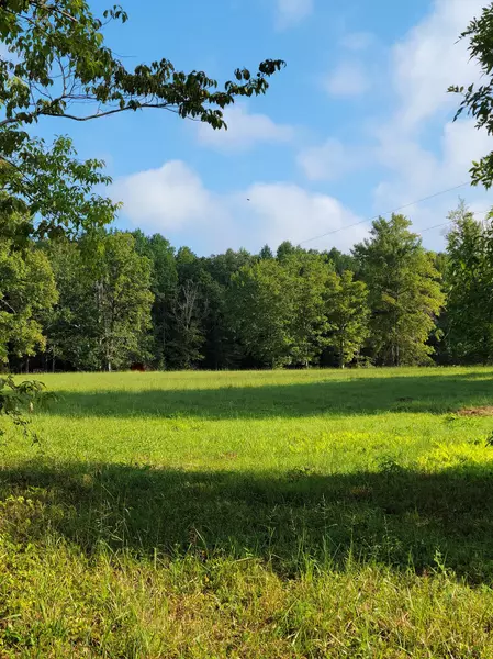 530 Cunningham Lane, Jeffersonville, KY 40337