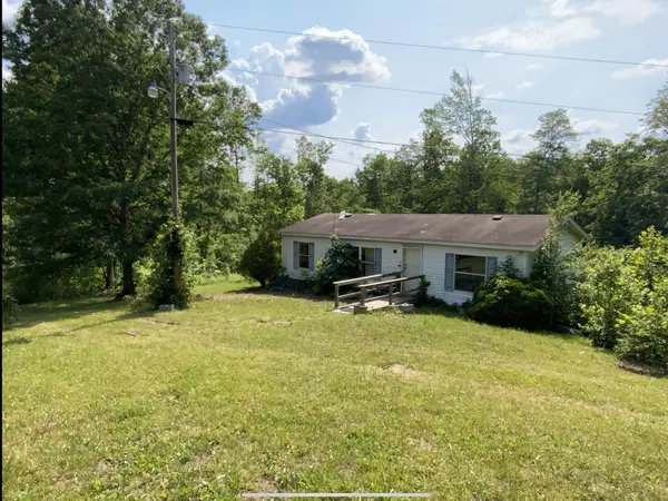 548 Sargent Road, Pine Knot, KY 42635