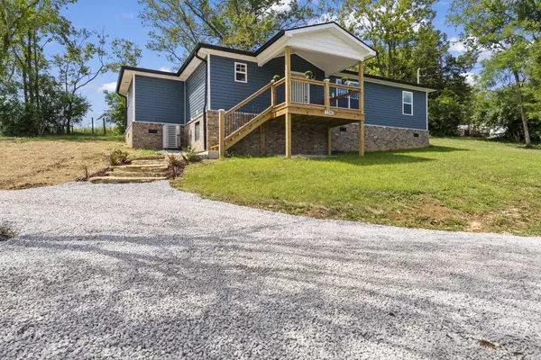 1291 Muddy Creek Road, Winchester, KY 40391