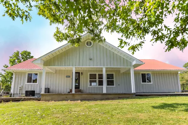 Pine Knot, KY 42635,131 Kelly Keith Lane