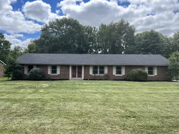 142 Laurel Way, Versailles, KY 40383