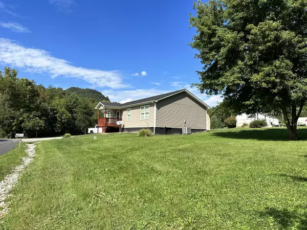 Irvine, KY 40336,1100 Dry Branch Road