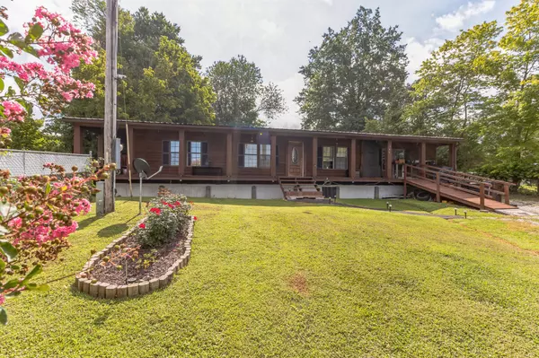 Stanton, KY 40380,740 N Main Street